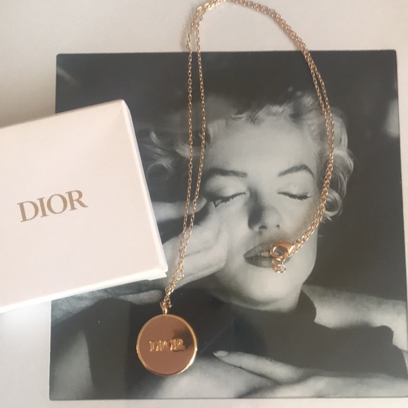 New Dior J’adore necklace - Picture 5 of 5